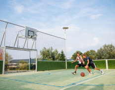 Funcourt Bad Sauerbrunn